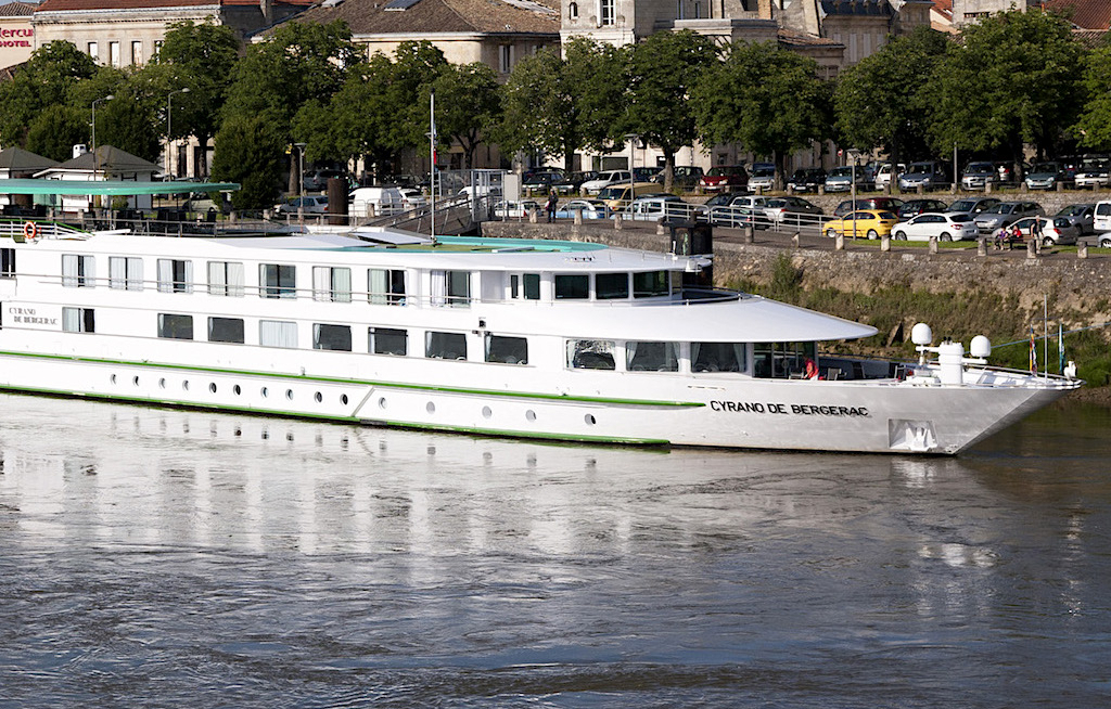 Viele Reisen als deutschsprachige Vollcharter