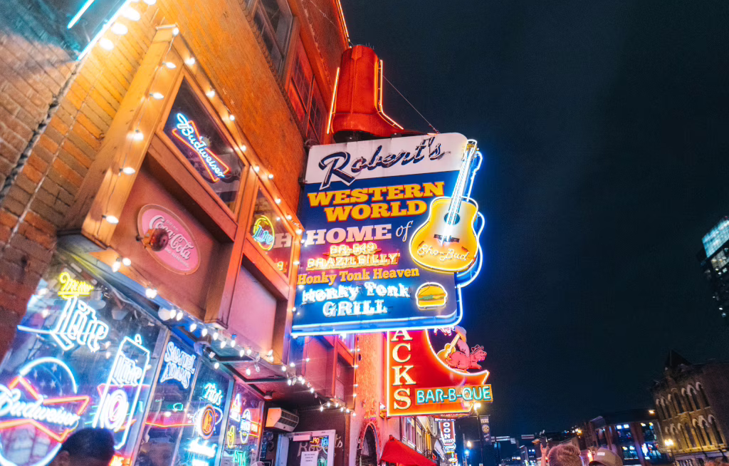 Besucher können in Nashville auf den Spuren von Dolly Parton wandeln