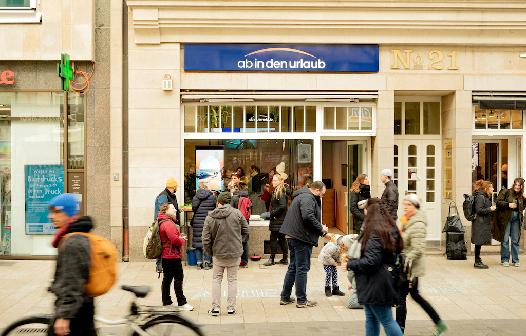 Ab-in-den-Urlaub eröffnet Reisebüro