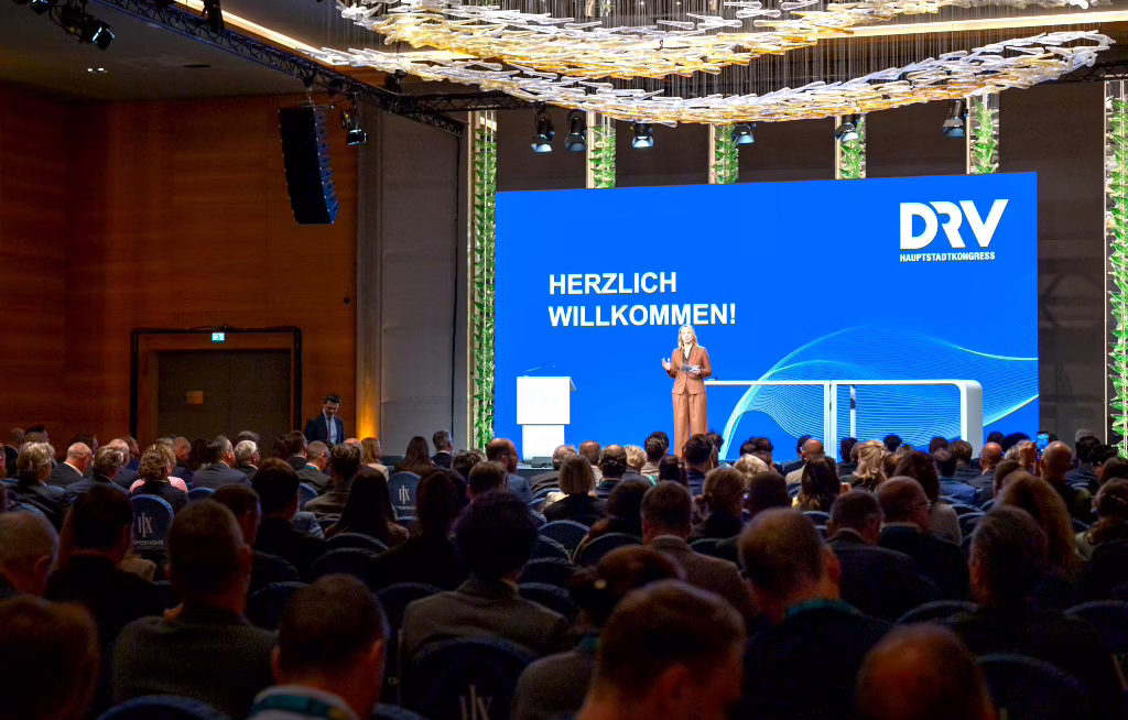 Der DRV-Hauptstadtkongress zeigt eine Branche zwischen Zuversicht und Handlungsdruck – unsere Berichterstattung im kompakten Überblick