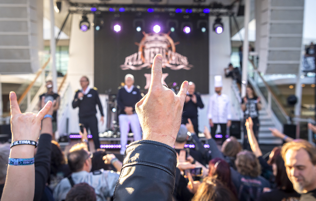 Die Full Metal Cruise X ist buchbar