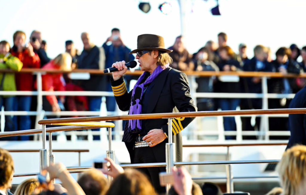 Wegbereiter der Event-Reisen von TUI Cruises: Udo Lindenberg mit seinem „Rockliner“