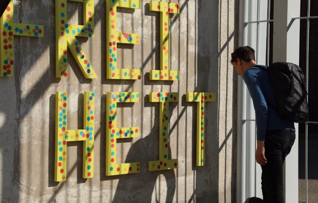 Einen bunten Veranstaltungsmix gibt es rund um den Jahrestag des Mauerfalls