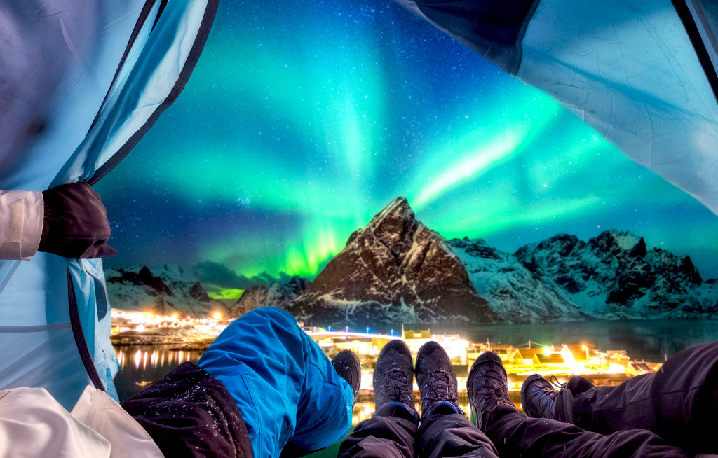 Neue Polarlichtreisen und weitere Naturerlebnisse zählen zu den Schwerpunkten der Winterprogramme von Dertour und Meiers Weltreisen