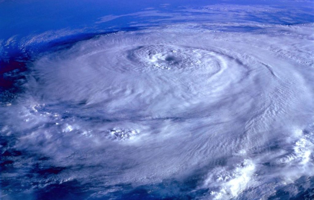 Madeira: Sturmwarnung wegen Hurrikan "Leslie"