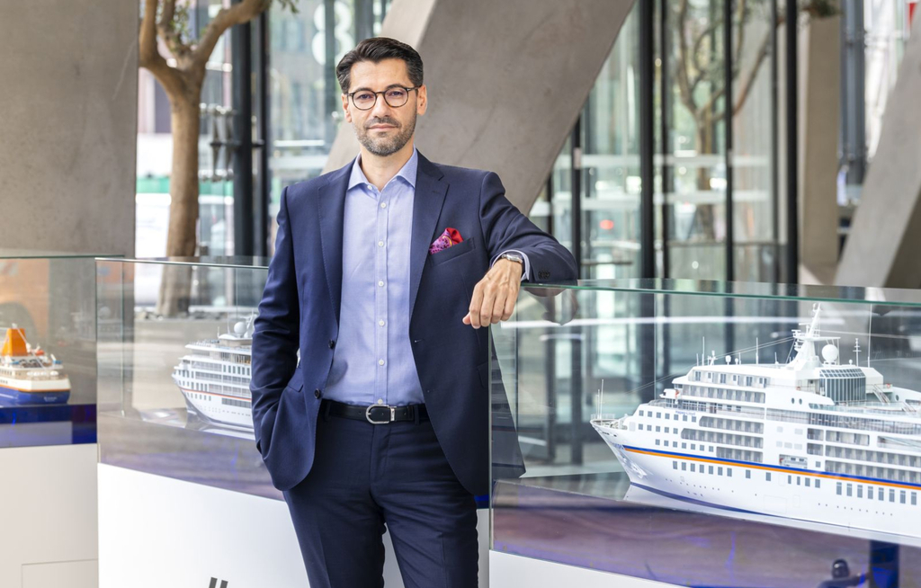 Elvir Johic wird neuer Director Sales