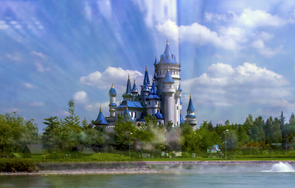 Partnerschaft mit Disneyland Paris verlängert