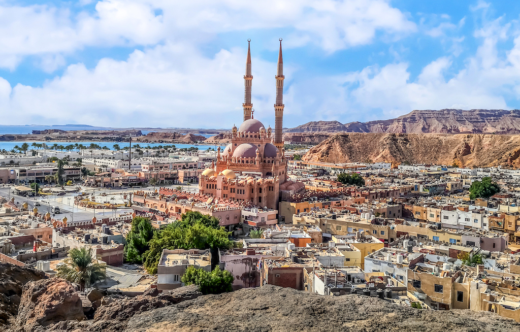250 Expedienten reisen nach Ägypten