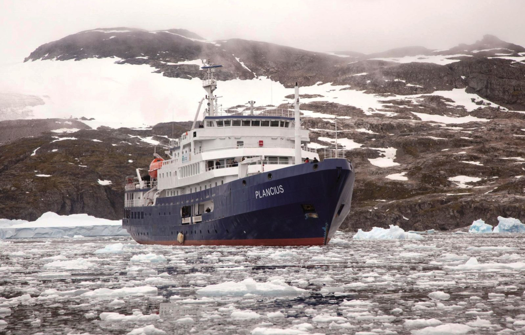 Neuer Expeditions-Seereisen-Katalog für 2024-25