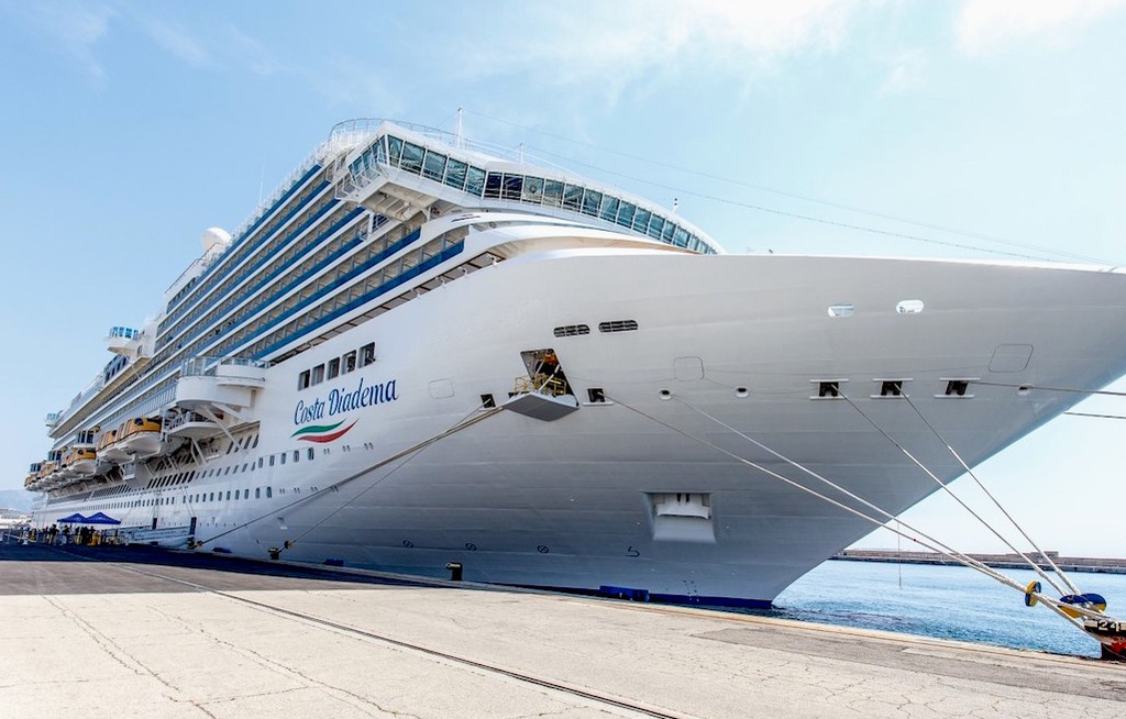 Costa startet wieder in Hamburg und Istanbul